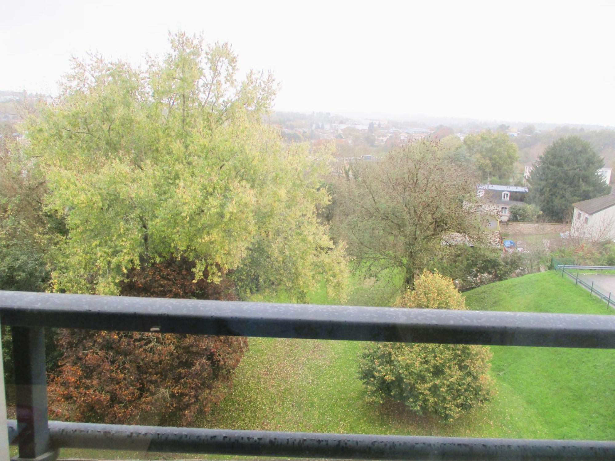 Appartement Limoges, Appart Au 7E Ciel! *
